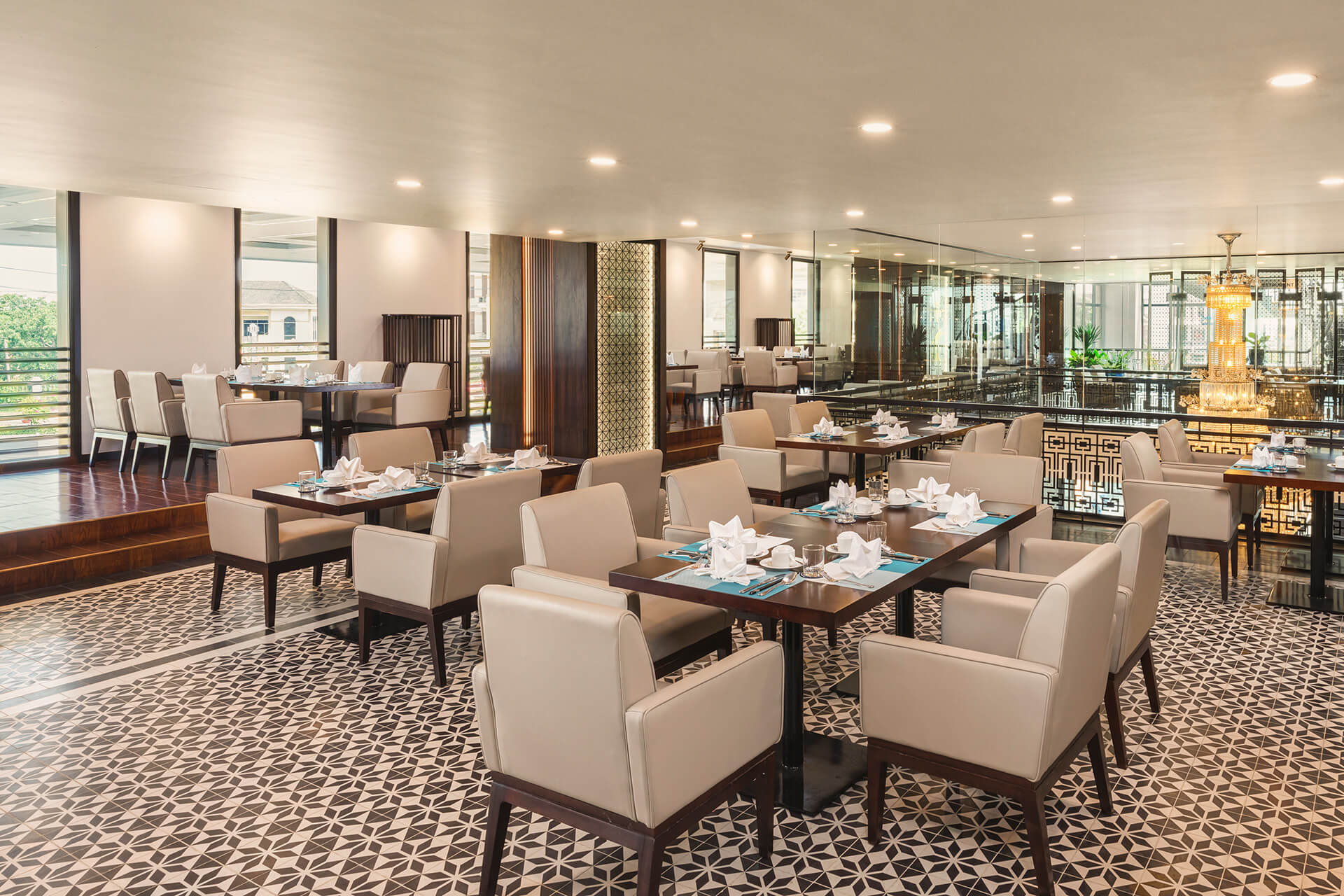 TB-TuyHoa-The-Restaurant-1-5-2-2